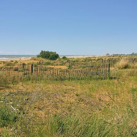 Modern In A With Pool Apartament *