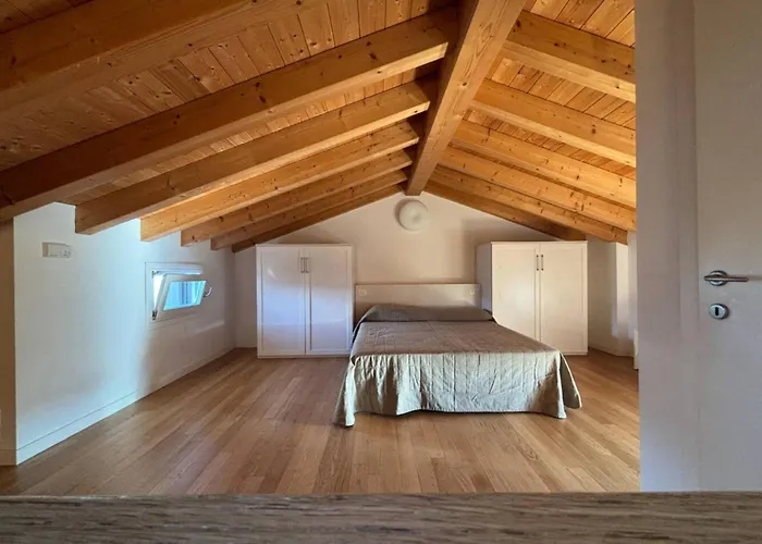 Modern In A With Pool Apartment