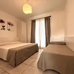 Modern In A With Pool Апартаменти *